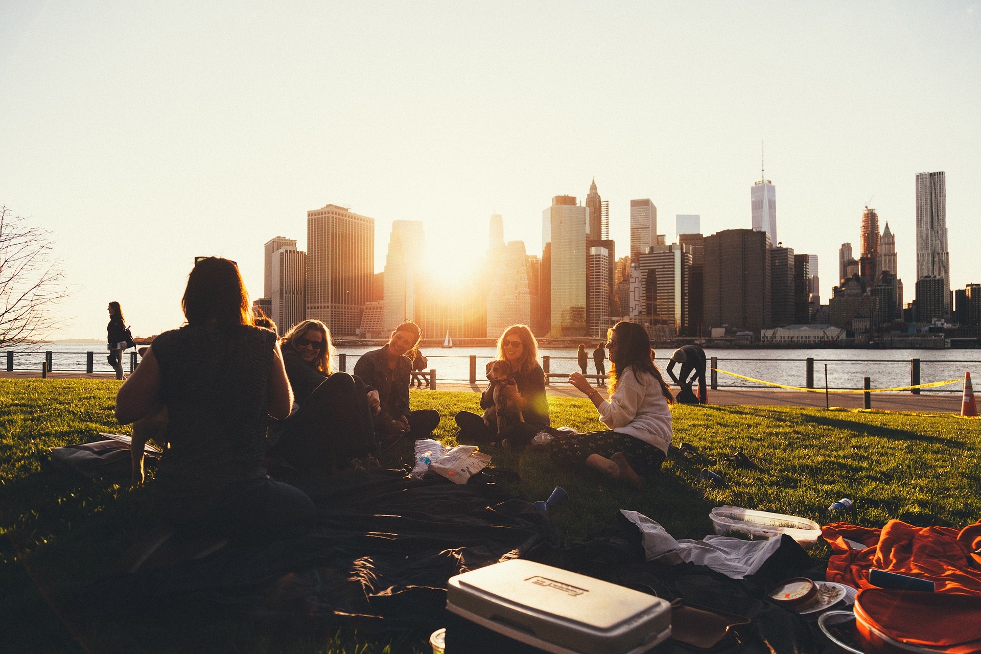 How To Create and Organize an HSP Meetup Group by Rayne Dowell